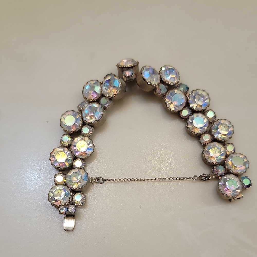 Elegant Gold and Silver Crystal Bracelet